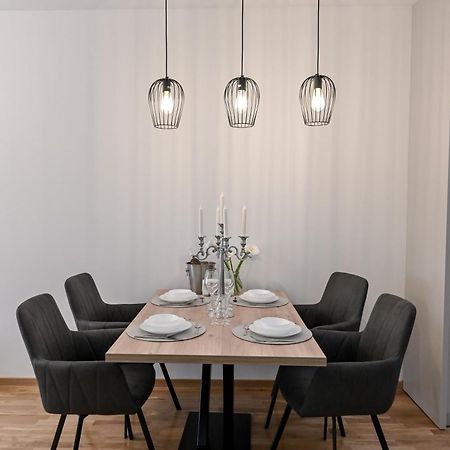 Апартаменти Porto Lux Аранджеловац Екстер'єр фото